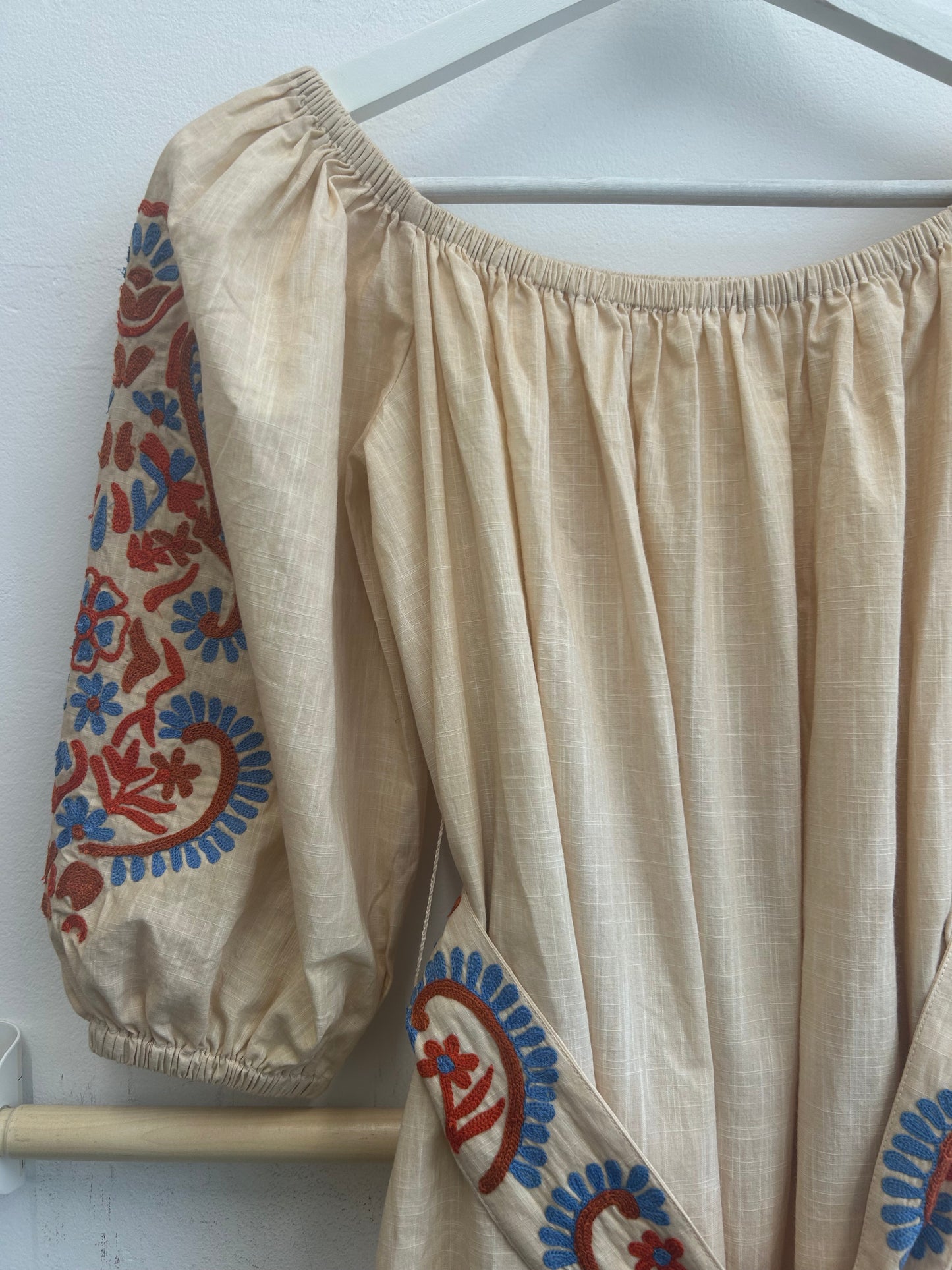 Embroidered summer dress with belt detail